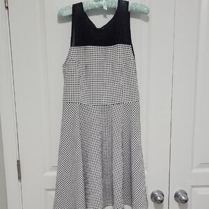 Stylish Black and White Womens Dress. Well made, Party Dress